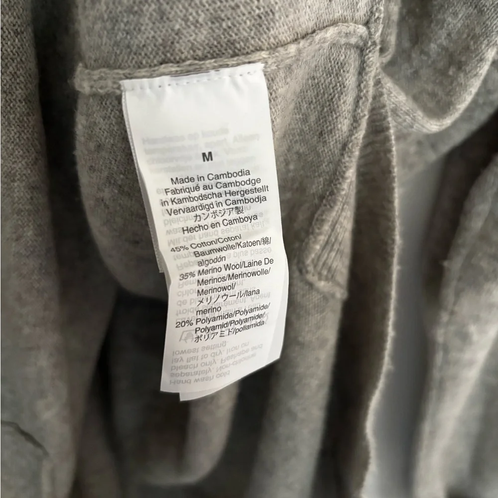 J.Crew Gray Merino Wool Blend Sweater Crewneck Lightweight Size M - Picture 7 of 10